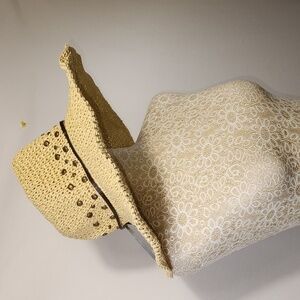 Chico's Crochet Open Weave Adjustable Wide Brim Boho Beach Hippie Summer Hat